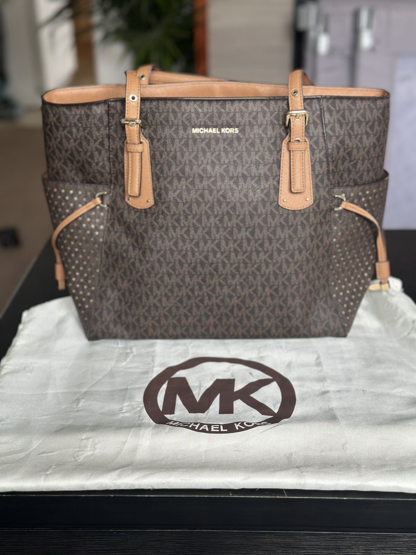 Michael Kors Tote
