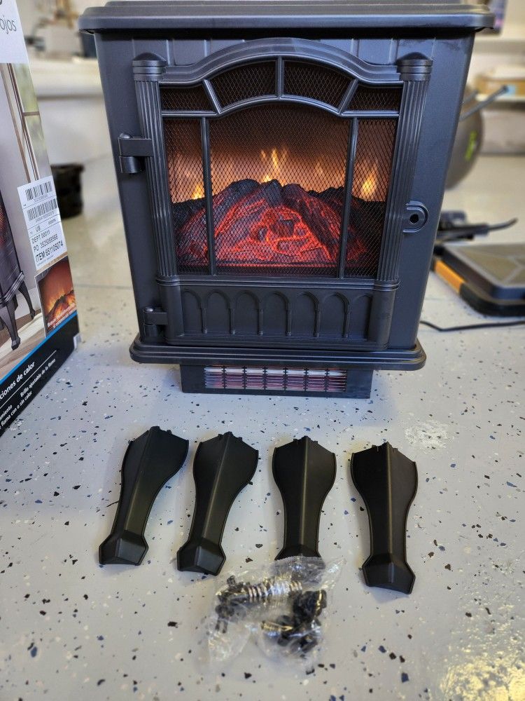 Mainstays Black 1500w 2-Setting 3D Electric Stove Heater with Life-like  Flame SHAG-G24F for Sale in Los Angeles, CA - OfferUp