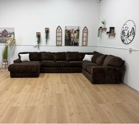 Large Sectional Couch Free Delivery