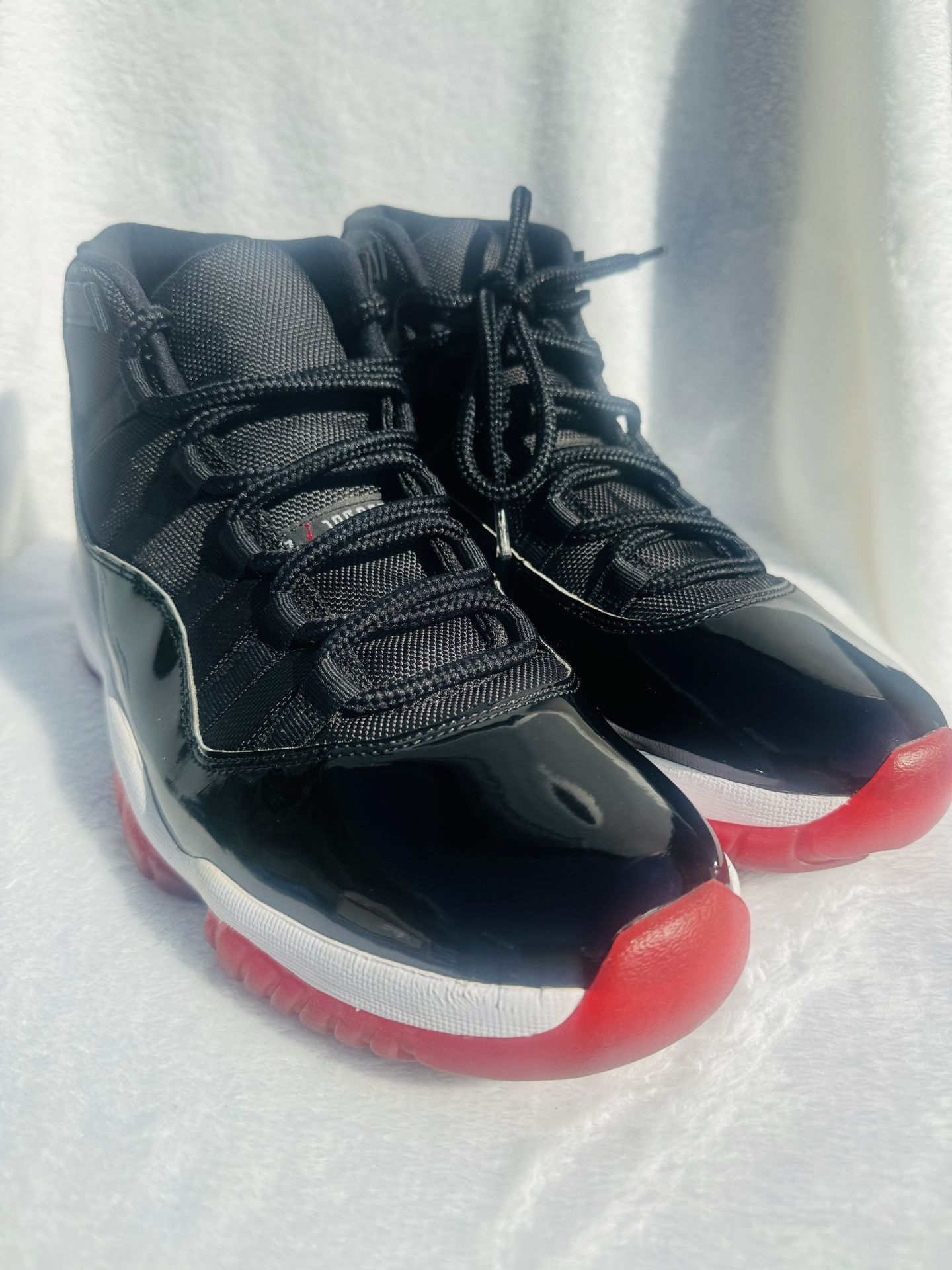 Jordan 11 Retro ‘Bred Men’s Sz.11