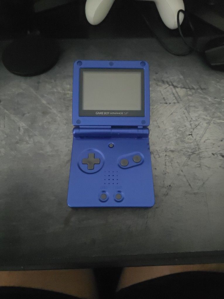 Gameboy Advanced SP W/charger