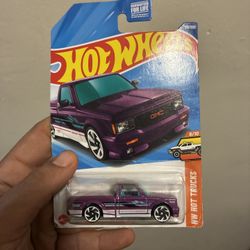 Hot Wheels 2025 Mainline Hot Trucks '91 GMC Cyclone