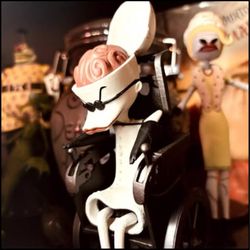 Nightmare Before Christmas Tim Burton Halloween Horror Goth Dr Finkelstein Figure