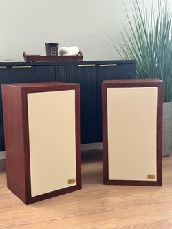 Vintage acoustic research AR3a speakers ~GORGEOUS~ LOOK !