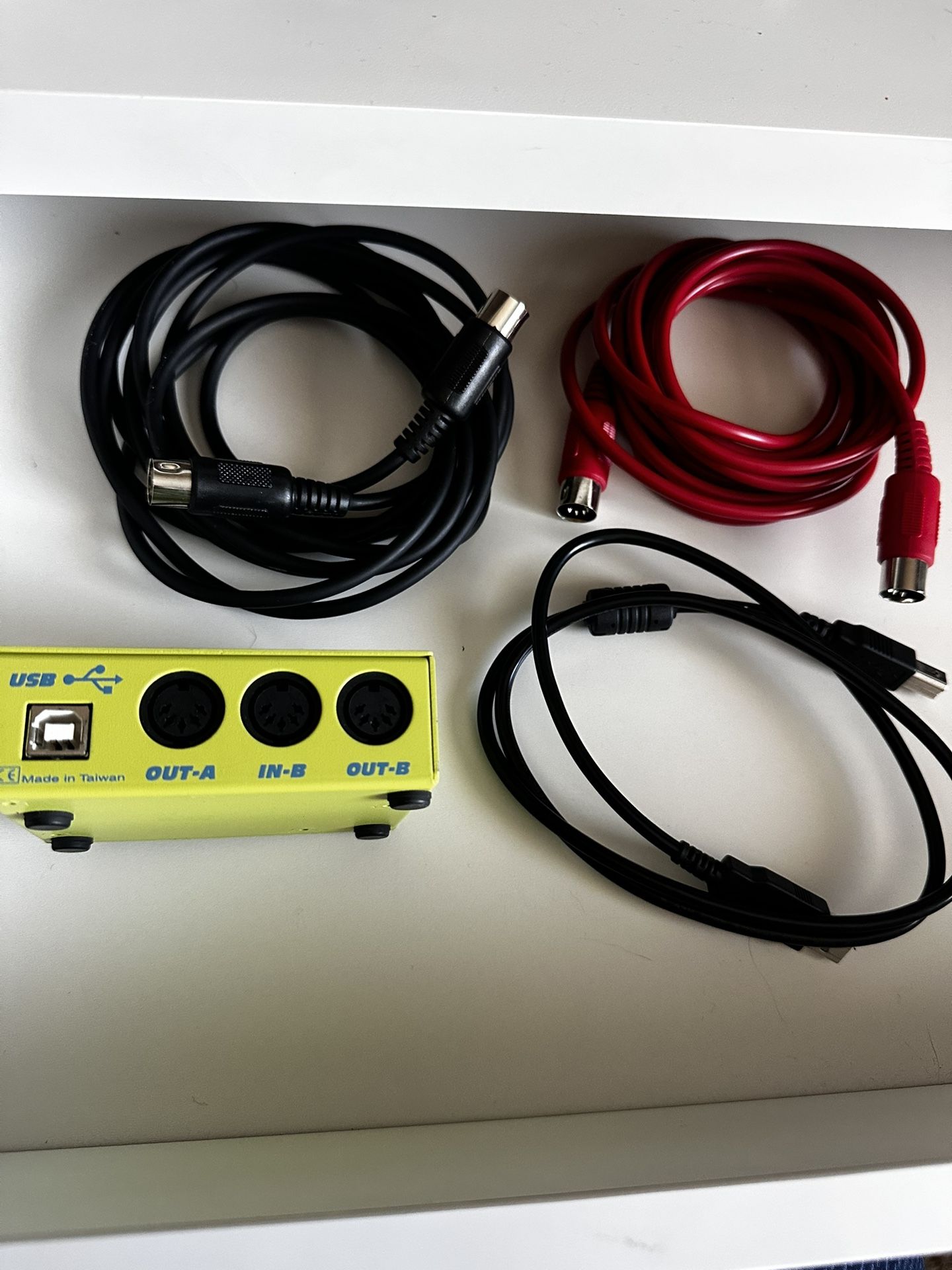 MIDI INTERFACE
