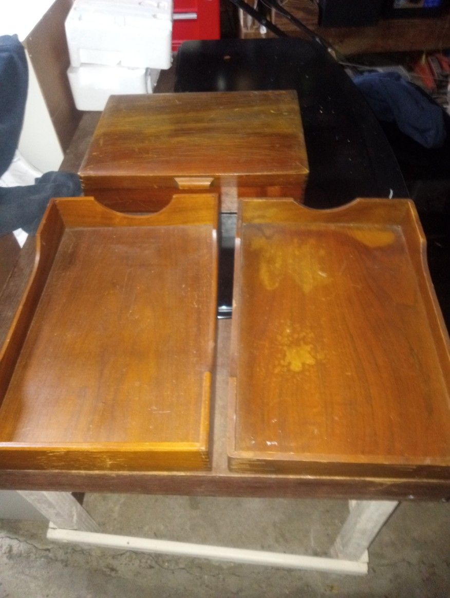 Wood Trays/Utensils 