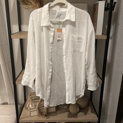 Women’s White Button Up Coverup