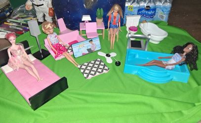 Barbie Dolls with Furniture and Accessories Lot