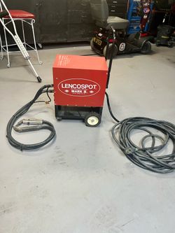 Spot welder