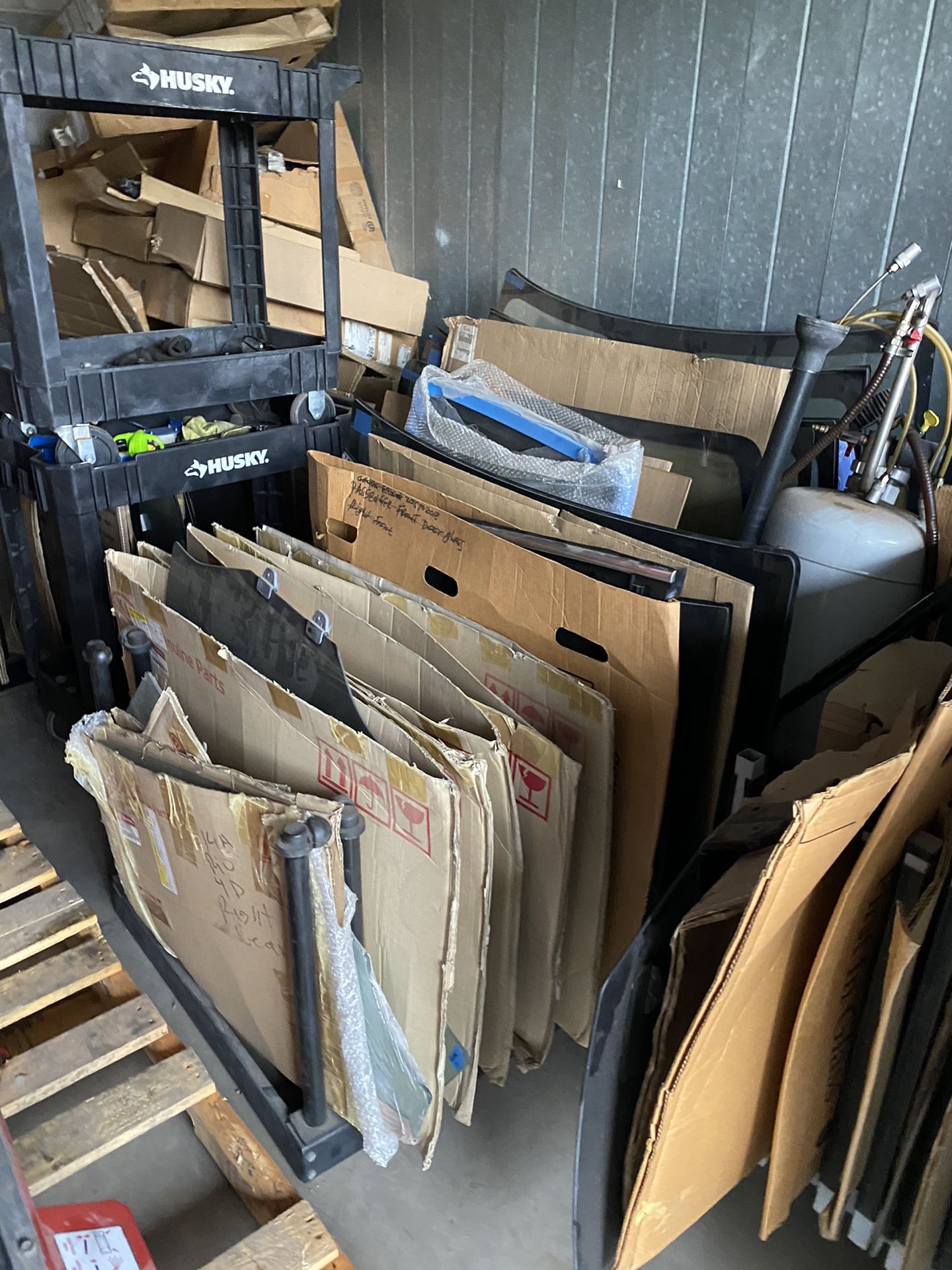 Windshields, Door glasses for all cars foreign and domestic cars for sale