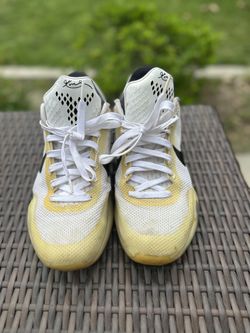 Kobe 10 Fundamentals Size 11