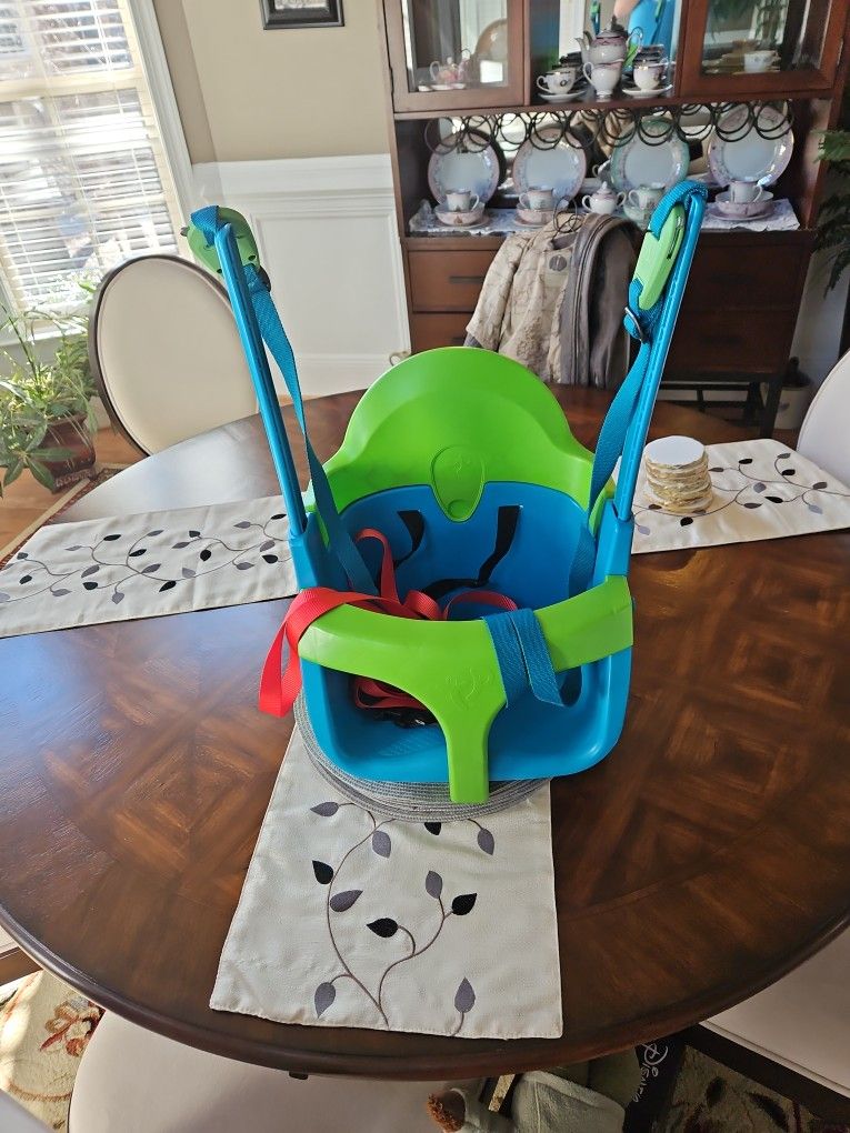 TP Quadpod Adjustable 4-in-1 Swing Seat - 6 Months to 8 Years
