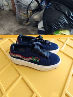 Dragon Sneakers Size 5.5