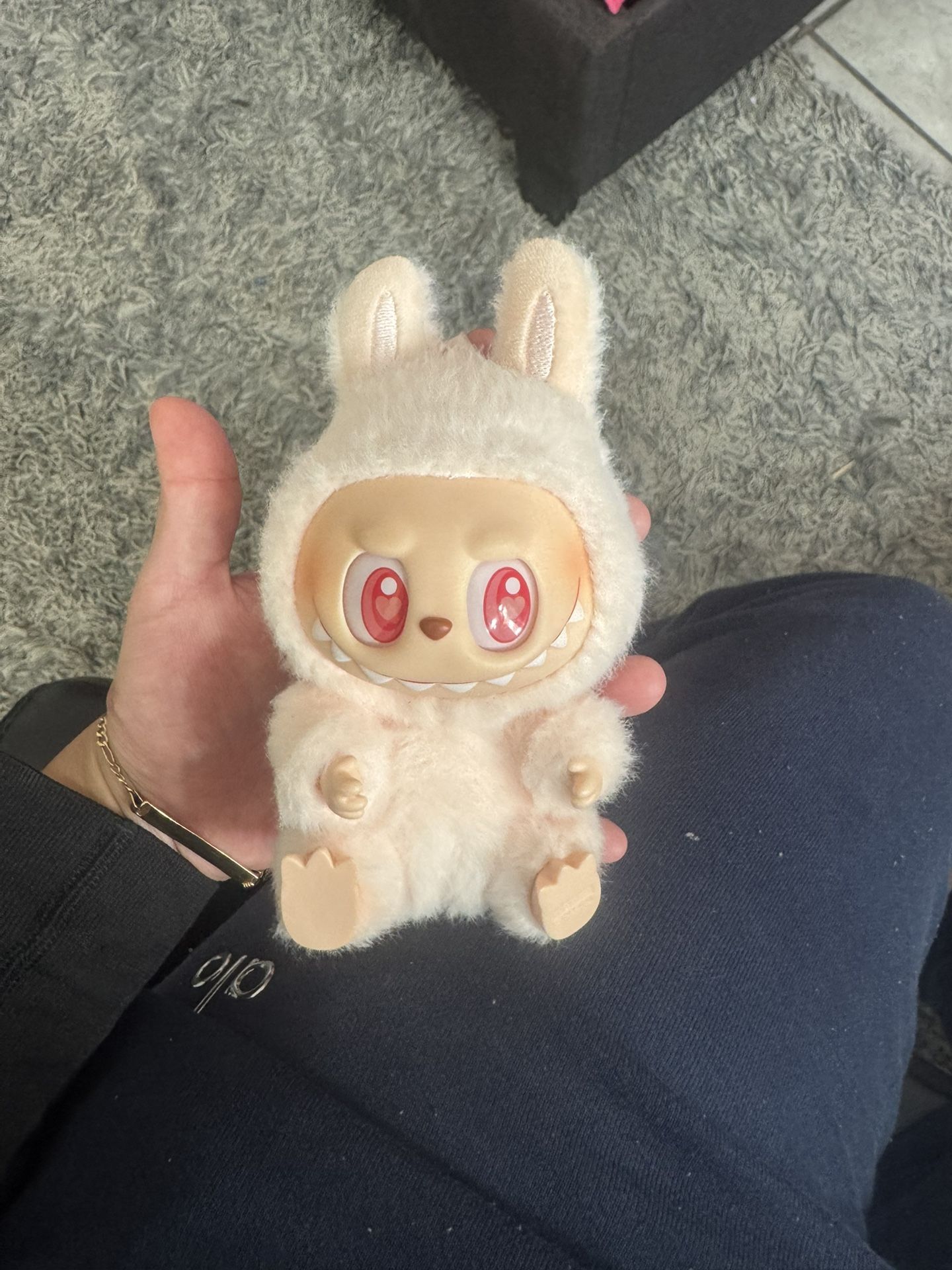 dada authentic labubu