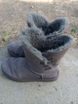 !! Women's Boots UGG Size 8