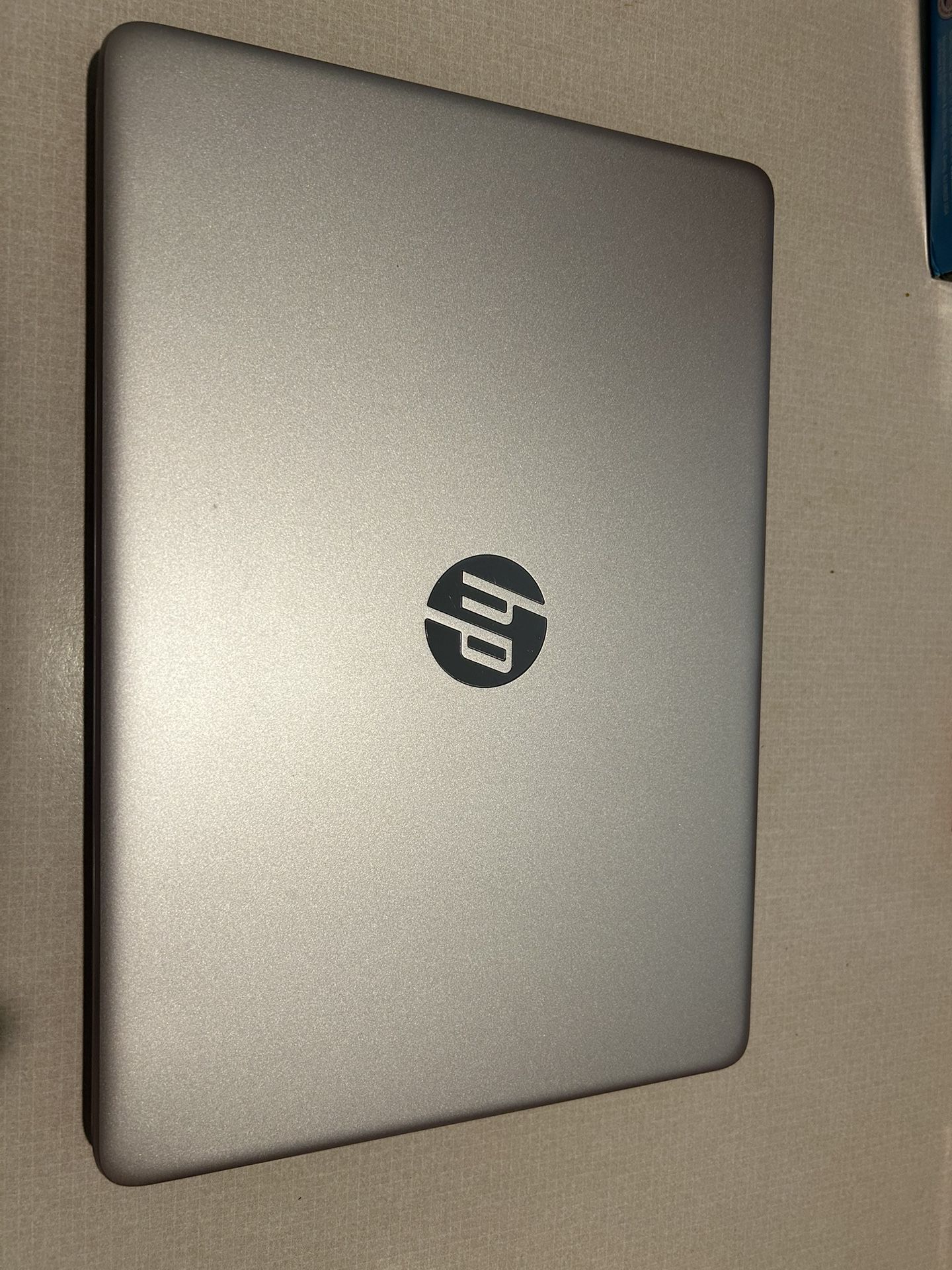 HP Stream 14 inch Windows Laptop