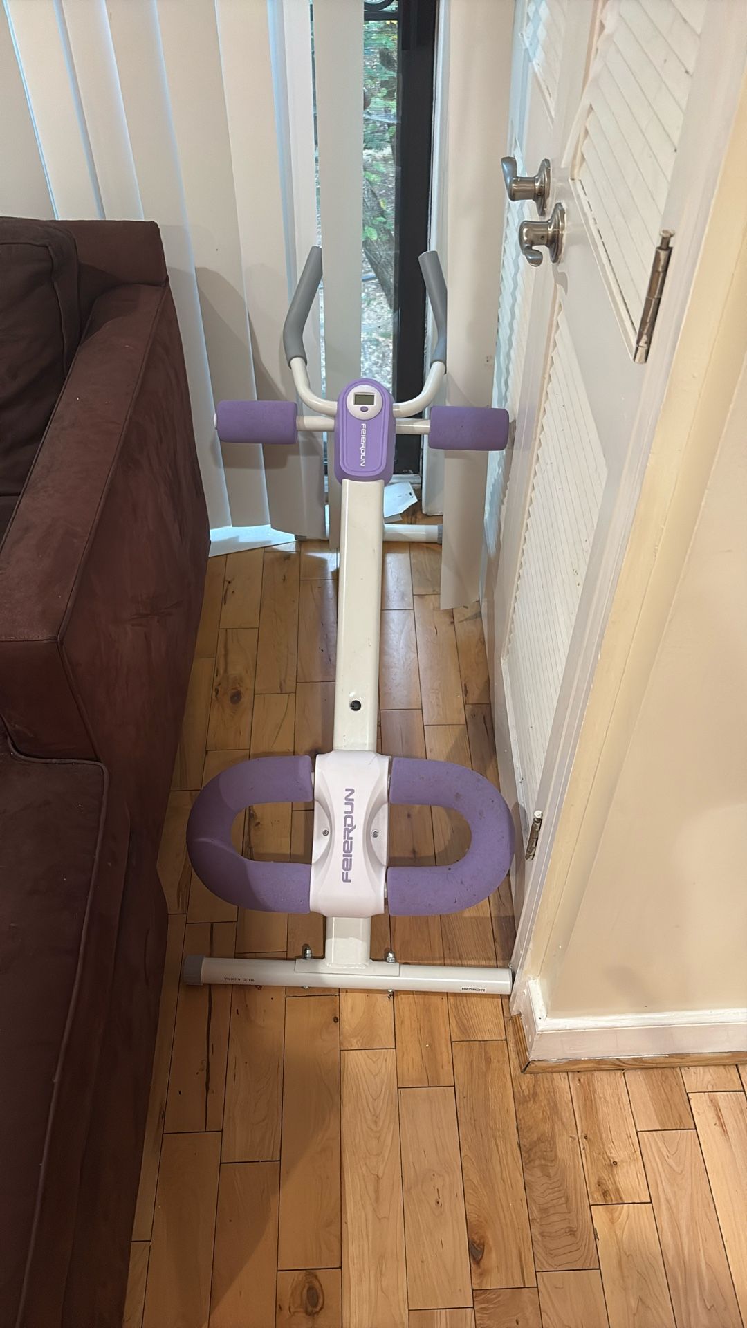 Ab Workout Machine