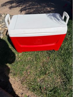 Red ice chest