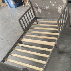 Kids bed