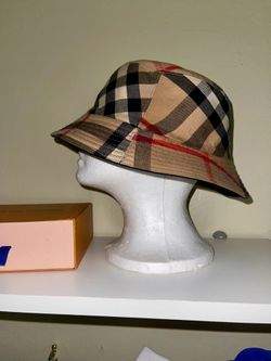 Burberry Reversible Gabardine Bucket hat