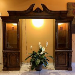 Ashley Tuscan Solid Wood TV/Media Center /Mueble para Television 