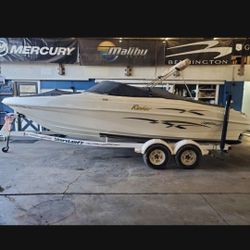 2000 Rinker 212 Captiva
