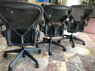Showroom chair floor model size B and C chairs
