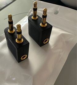 2x NWT Audio AirPlane Adapters for headphones