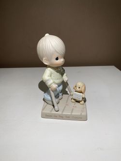 Vintage 1988 Precious Moments 'Blessed are they that Overcome' Figurine