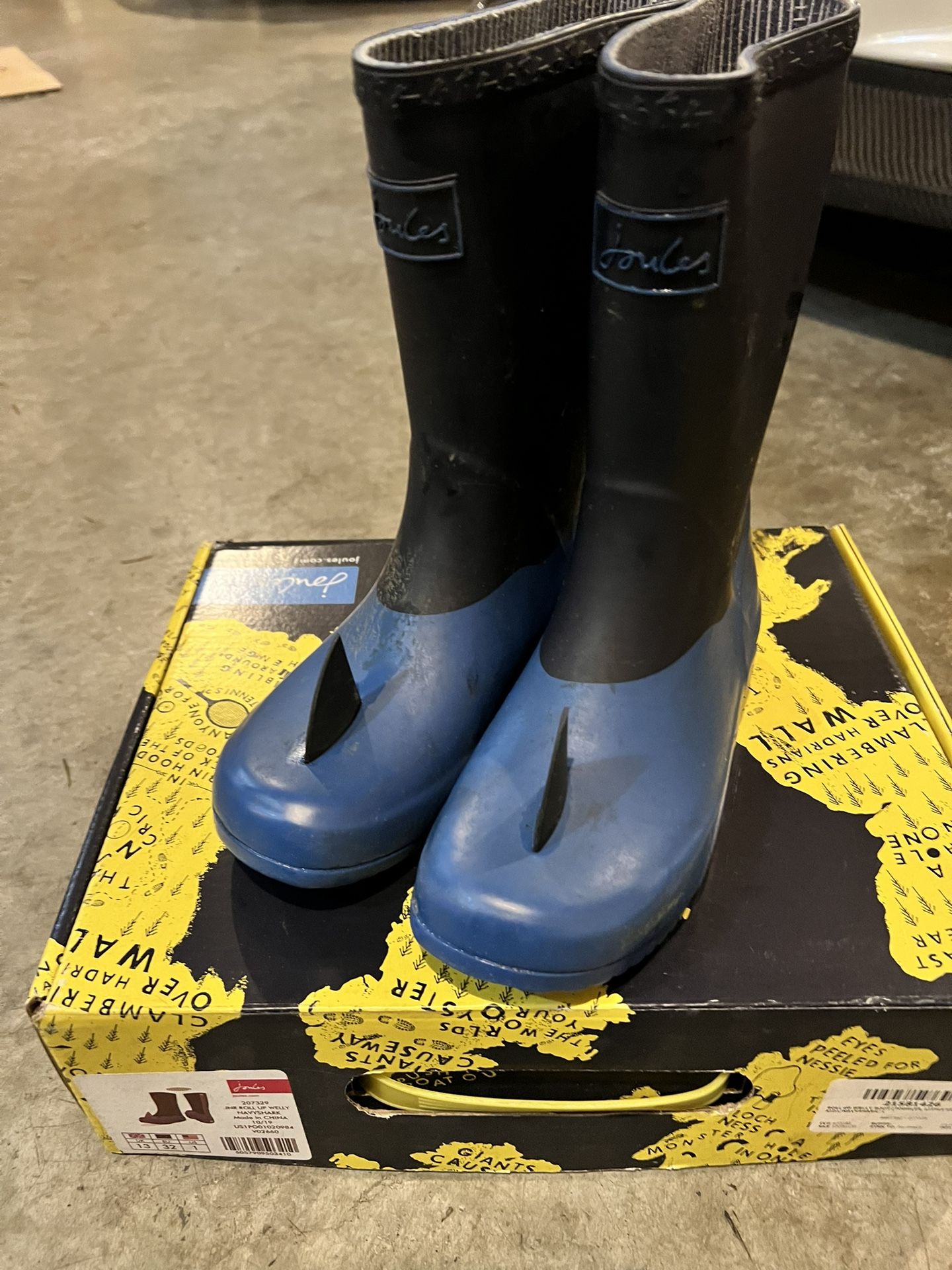 Jules Shark Rain boots Size 1