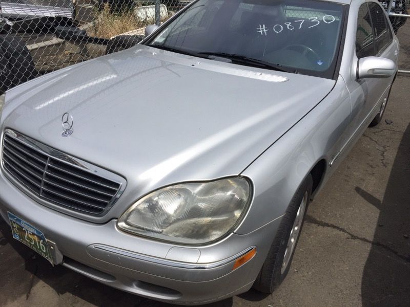 PARTING OUT ~ 2000 Mercedes Benz S500