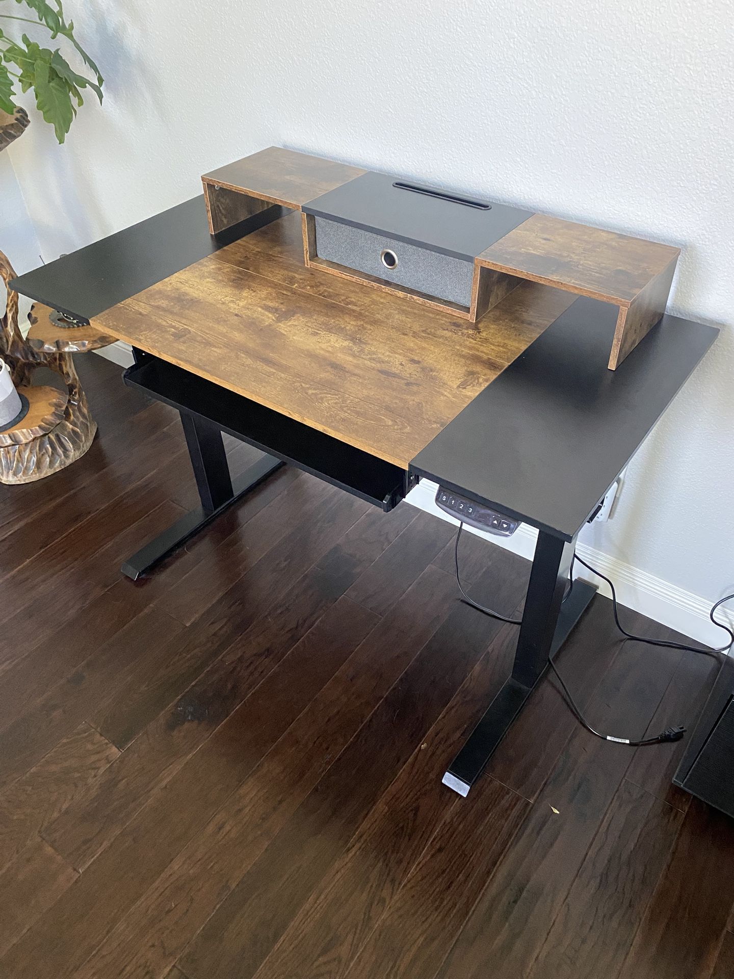 Stand Or Sit Desk
