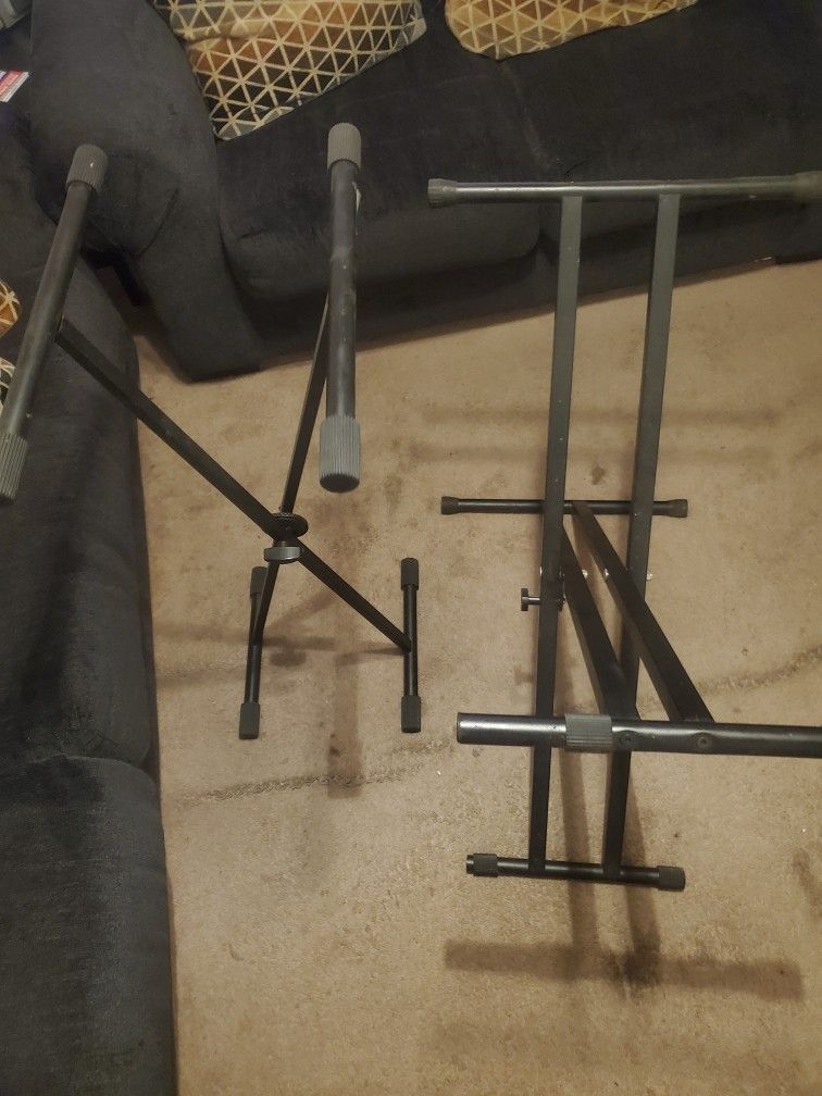 Keyboard Stands