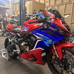 Honda Cbr  R  650cc 2019  2500 Millas 
