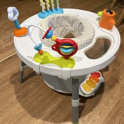 Skip Hop Activity Center Table 