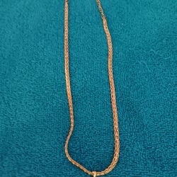 18k Women's Gold Necklace 