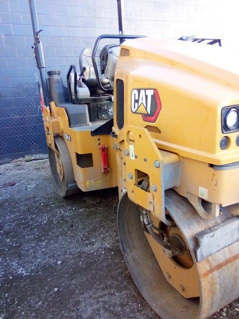 Caterpillar Cb4.0
