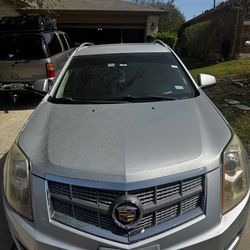 Luxury suv, well taken care of!!