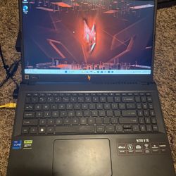 4050 RTX ASUS Nitro V 15 Gaming Laptop 144Hz