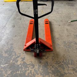 Pallet Jack 