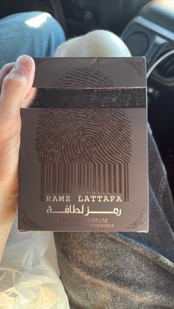 Latafa Ramz Silver opens but not sprayed