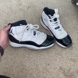 Jordon 11 Retro Concords 