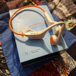 Bone Conducting Bluetooth Headphones