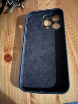 Alcantara - Funda para Apple iPhone 14 Series, hecha a mano, cubierta de gamuza sintética medio envuelta, compatible con carga inalámbrica Magsafe (iP