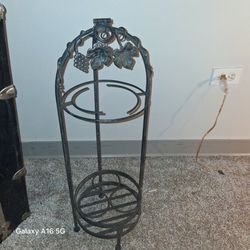 Wine rake