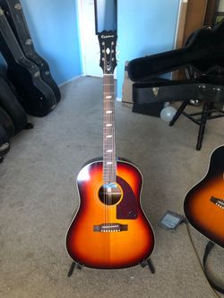 Masterbilt Texan ACOUSTIC/ELECTRIC GUITAR