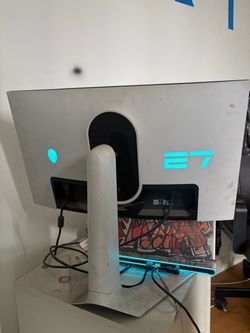 dell alienware 27 inch E7