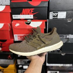 Adidas Ultraboost 3.0 Trace Olive size 10.5 USED