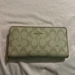 Coach Signature Zip Wallet — New