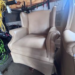 2 leather recliners